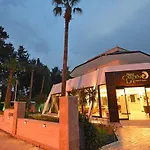 Bitez Garden Life 4*