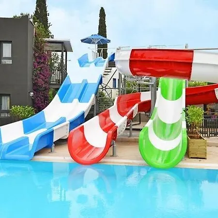 Otel Bitez Garden Life