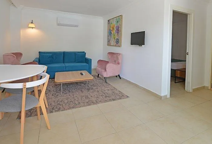 Bitez Garden Life 4*