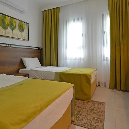 Bitez Garden Life 4*