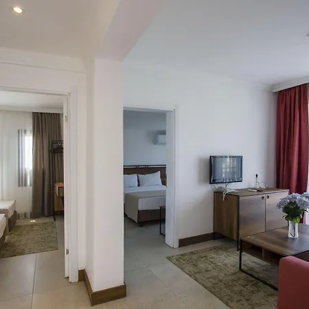 Otel Bitez Garden Life