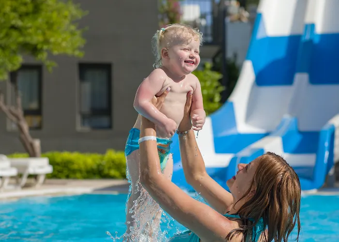 Bitez Garden Life 4*