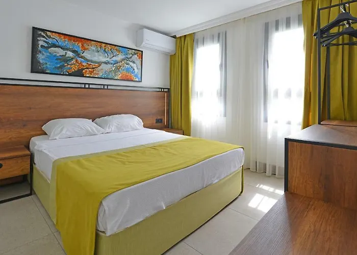 Bitez Garden Life 4*